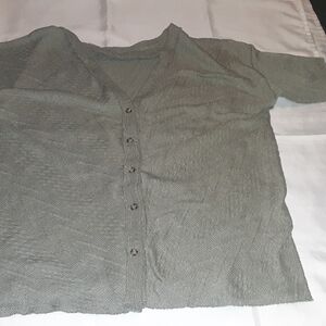 🖤4/$10 Women's Large Green Button-Up Blouse